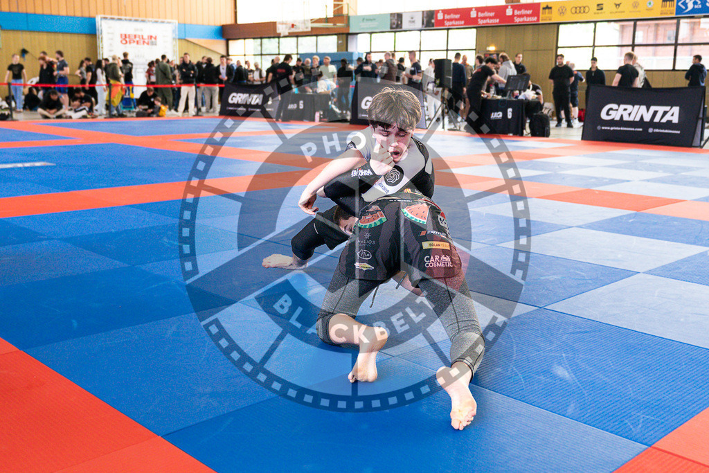 20250510PBB2616 | Athletes compete during the JJLG Berlin Open Jiu-Jitsu Championship on May 10, 2025 in Berlin, Germany. © Chiara Dazi / photoblackbelt