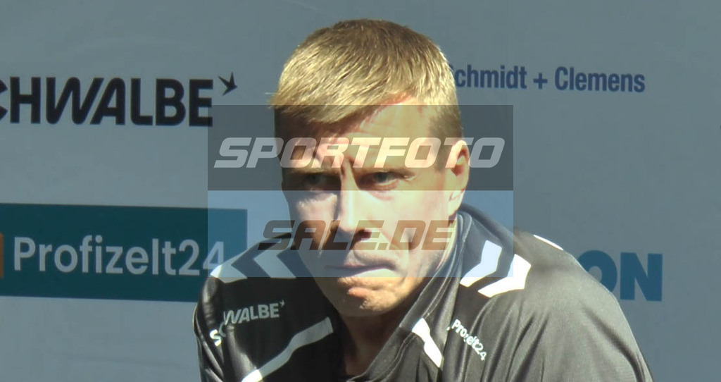 VfL Gummersbach Team 25/26 | Cheftrainer Gudjon Valur Sigurdsson, VfL Gummersbach Team 25/26 - © Sportfoto-Sale (MK) - Realisiert mit Pictrs.com