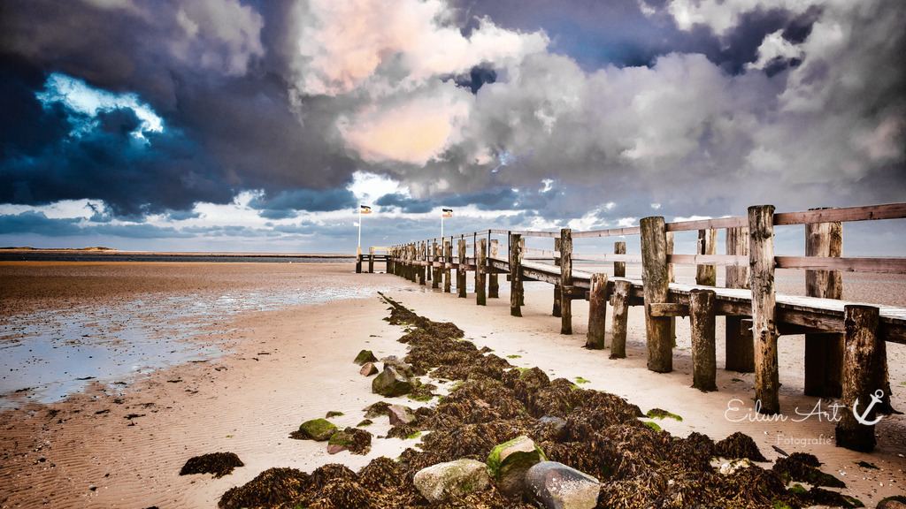 B 92-2 | Eilun-Art-Fotografie Levke Martens, ihre Fotografin für Immobilien- und Landschaftsfotografie auf Föhr, Föhrer Motive als Poster, Leinwand, hinter Acrylglas oder stelle dir deinen eigenen Monatskalender zusammen, mit nur einem Klick