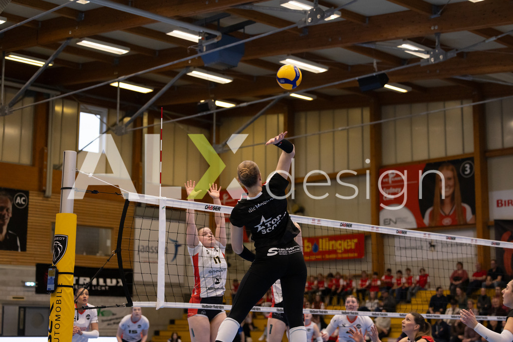 Volleyball I Frauen I Saison 2025-2026 I Volleyball NLA | Women I 1/4 Finals I VC Kanti Schaffhausen - BIWI Volleyball Franches-Montagnes I 21.02.2026 | 9 Jordan Lockwood (USA) (VC Kanti Schaffhausen) – Diagonal - Realisiert mit Pictrs.com