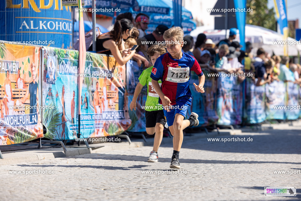 VJ__3185 | Stadtlauf Erding 2025 #stadtlauferding #erdingstadtlauf #stadtlauf_erding #laufmotivation #trisporterding #yourpictrs #sportshot_your_pictrs