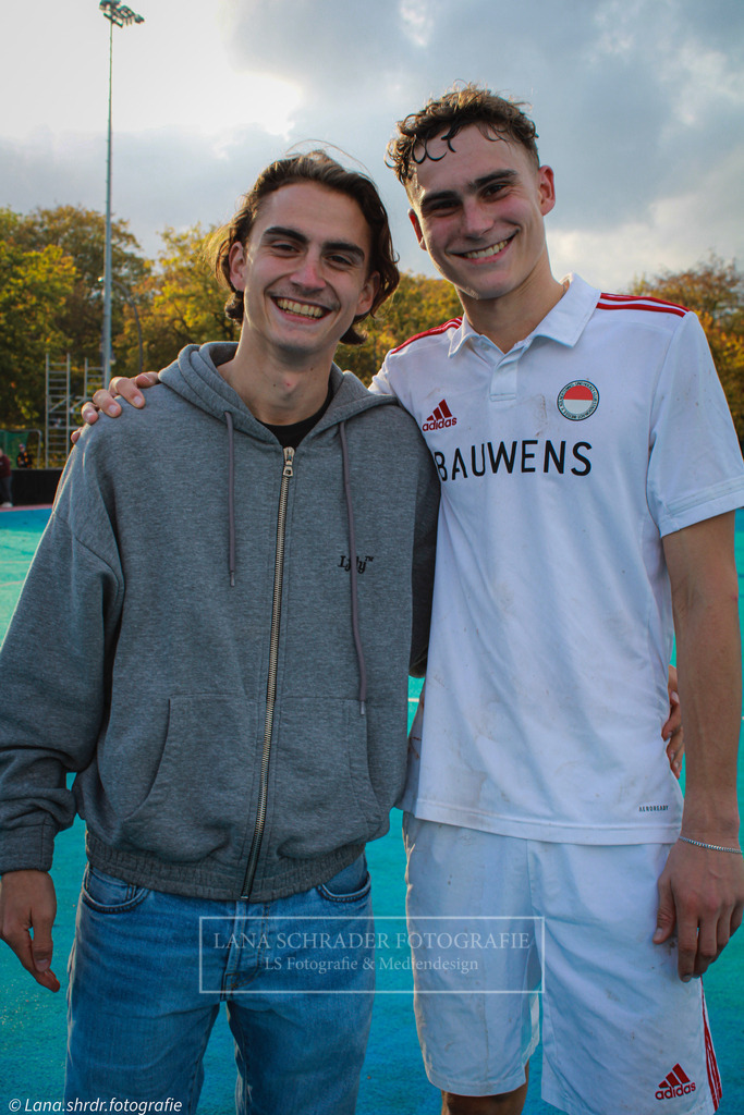 DM22 HALBFINALE RWK-HTCU 22.10.22-23 | lanaschraderfotografie - Realisiert mit Pictrs.com