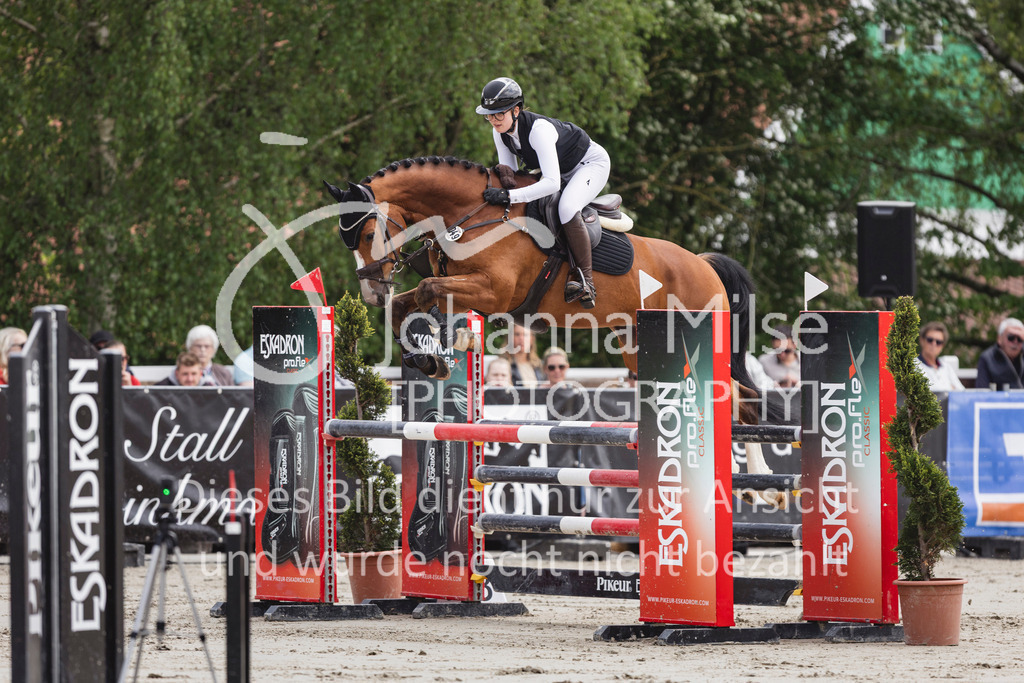 260509_PfSpTa_5_L-Spr-521 | Deine schönsten Turniermomente als professionelle Fotos! Entdecke hochwertige Pferdesport-Fotografie im Online-Shop. Jetzt Fotos finden & bestellen!