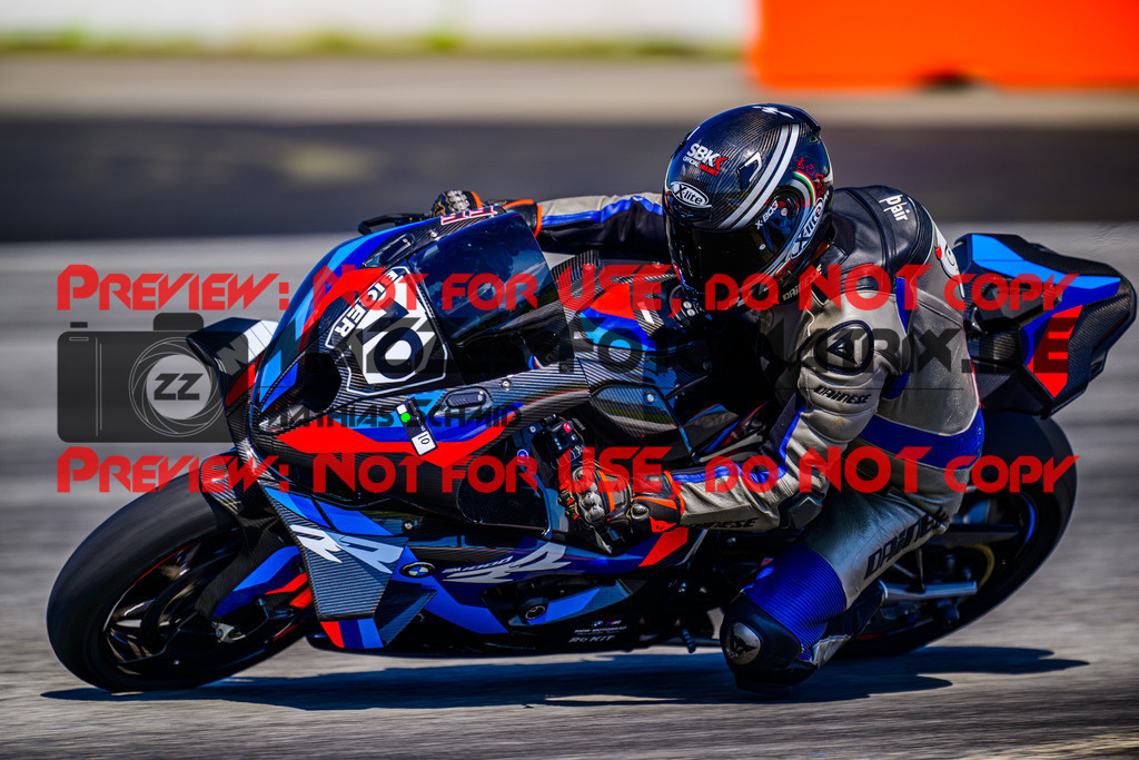 MaZZes_FotoMatrix_240520_6021986_0495 | WEISS