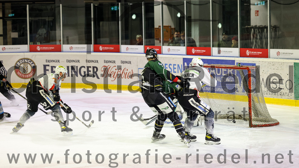 2022-11-04_114_Eishockey_TSV_Erding_gegen_TSV_Peissenberg | Erding, Deutschland, 04.11.2022:
Eishockey, Bayernliga 2022 / 2023, 10. Spieltag, TSV Erding gegen TSV Peißenberg, Endergebnis: 4:3

Foto: Christian Riedel / fotografie-riedel.net