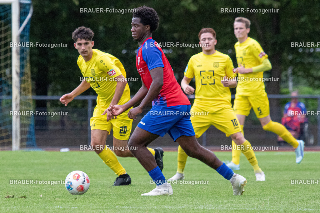 4_SCSTKFC_202500913_0011 | BRAUER-Fotoagentur