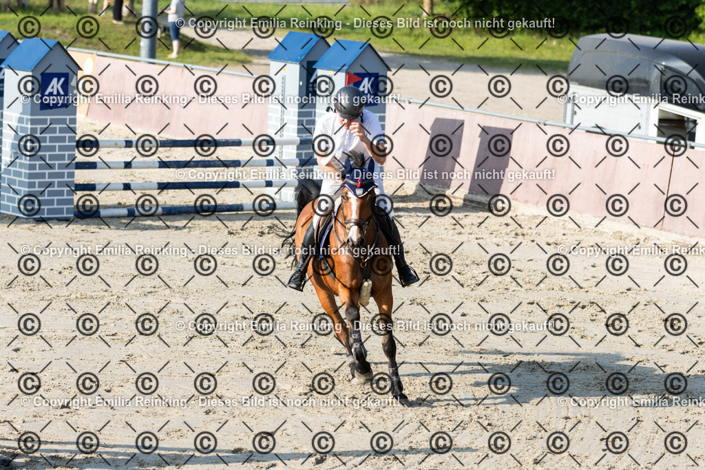 CL5A1333 | Emilia Reinking Fotografie - Realisiert mit Pictrs.com