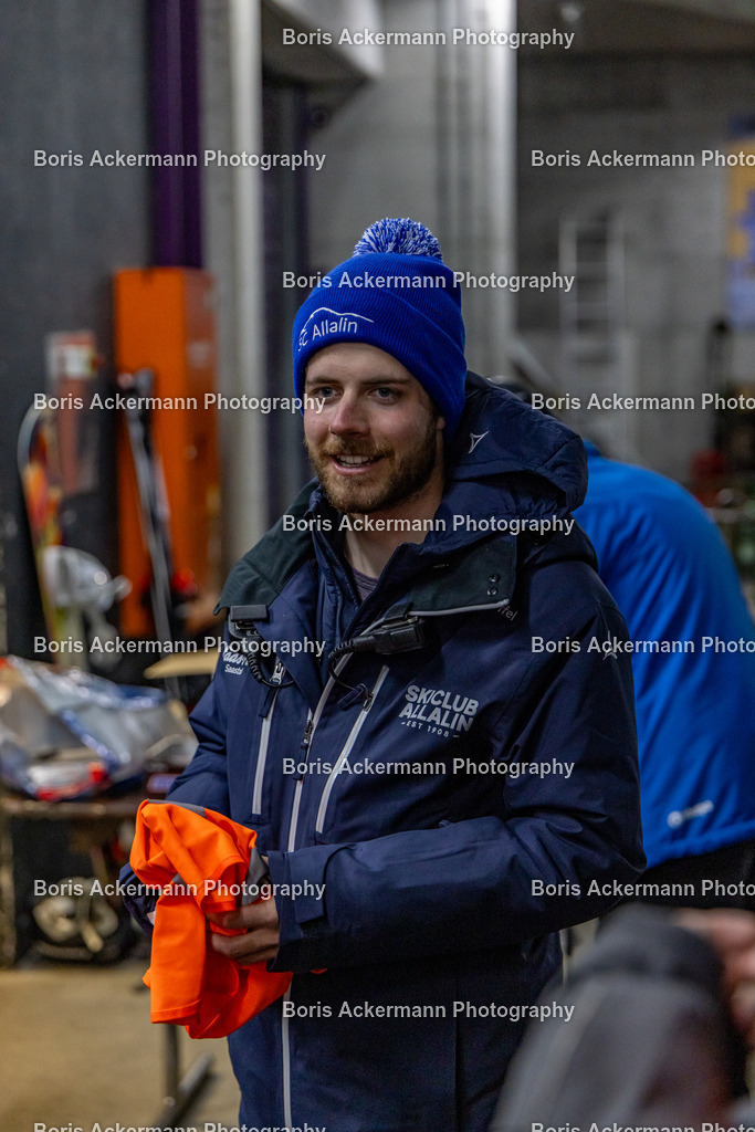 786A4049 | Lake Uri 20250321