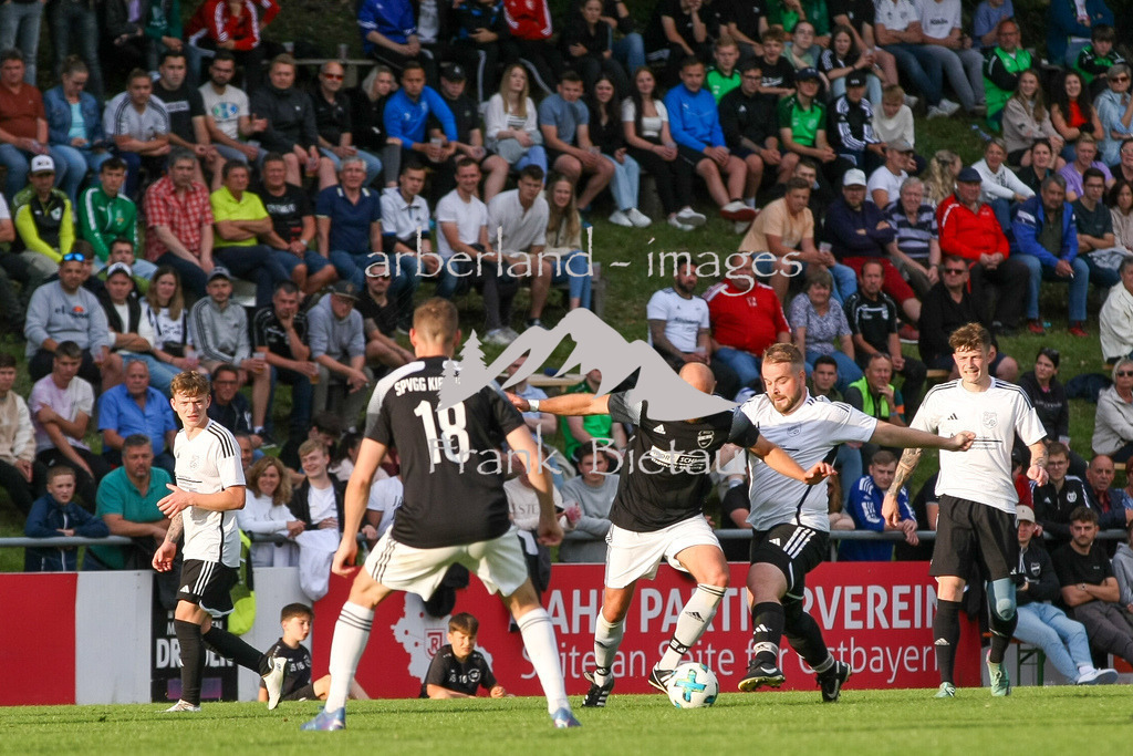 993T9517 | Medien- Sport- Entertainmentfotos