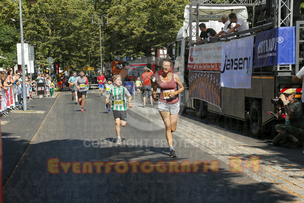 250621_1042_EX1_2187 | Sportfotografie im Rhein-Sieg Kreis, Köln, Bonn, NRW, Rheinland Pfalz, Hessen, etc. Unser Tätigkeitsfeld umfasst den Laufsport vom Volkslauf über den Marathon, Duathlon, Triathon bis zum Ultralauf wie Kölnpfad Ultra oder Schindertrail.