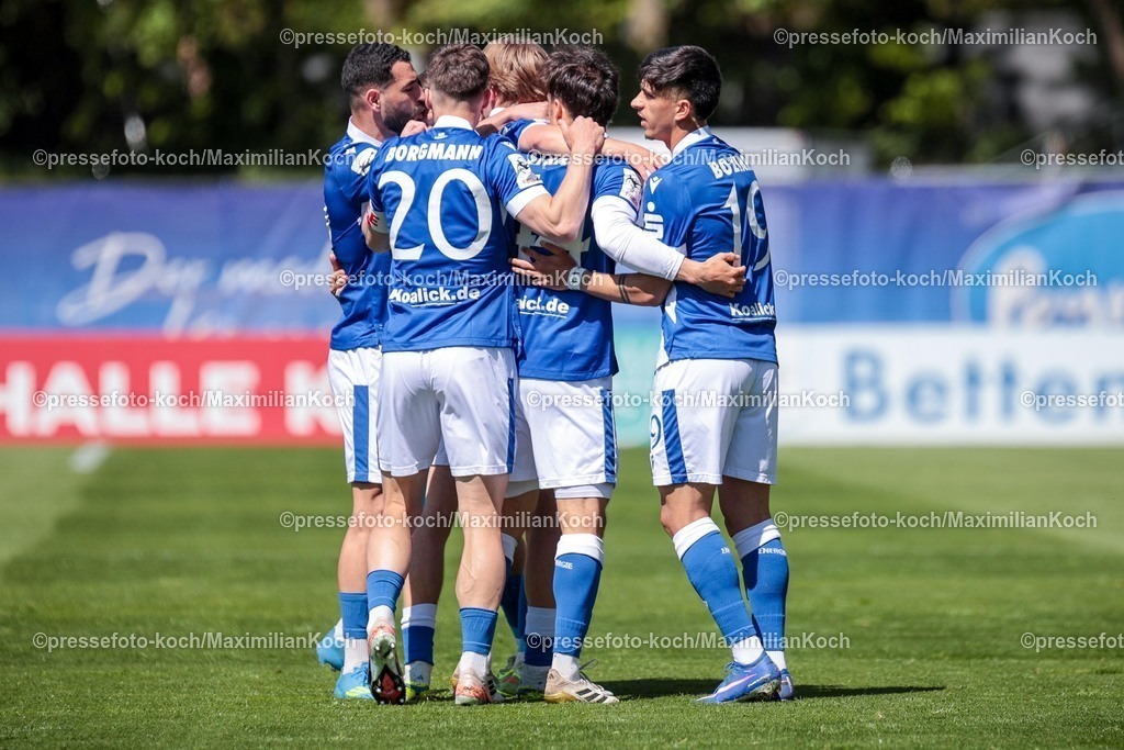 xSEFx26042601009 | 26.04.2026, xsefx, Fußball, 3.Liga, FC Viktoria Köln - Energie Cottbus, 35. Spieltag, Sportpark Höhenberg, Saison 2025 2026: Torjubel zum 0:1  von Erik Engelhardt (18) von. Energie Cottbus bei Viktoria Köln DFB regulations prohibit any use of photographs as image sequences and or quasi-video. Photo: xSabinexEffgenxPressefotoKochx