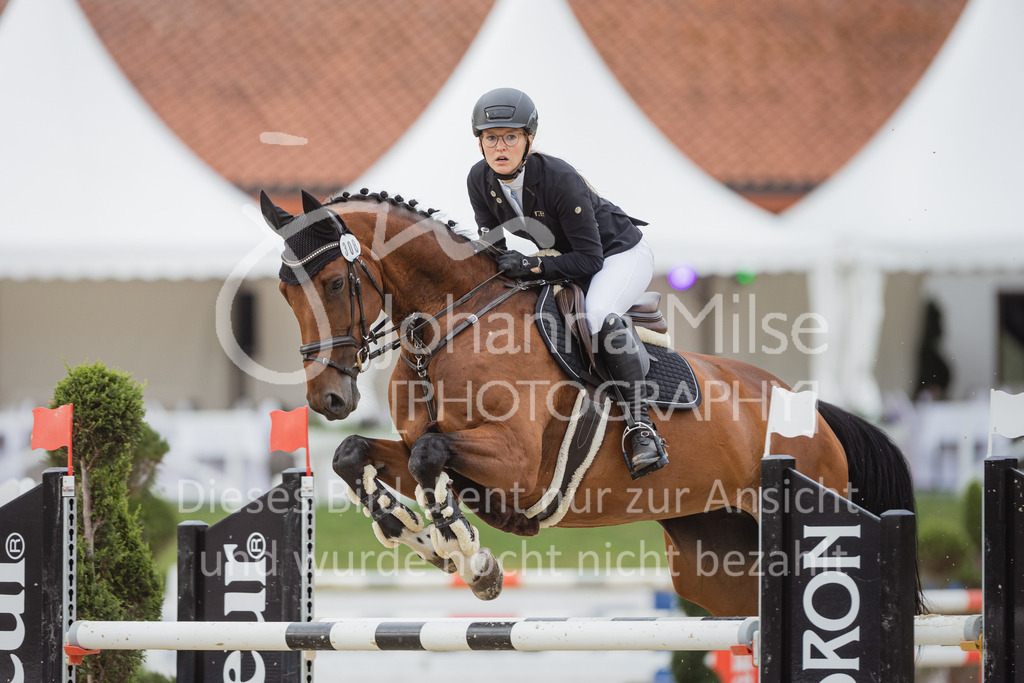 220731_BHO_BT_M1-Spr-118 | Deine schönsten Turniermomente als professionelle Fotos! Entdecke hochwertige Pferdesport-Fotografie im Online-Shop. Jetzt Fotos finden & bestellen!