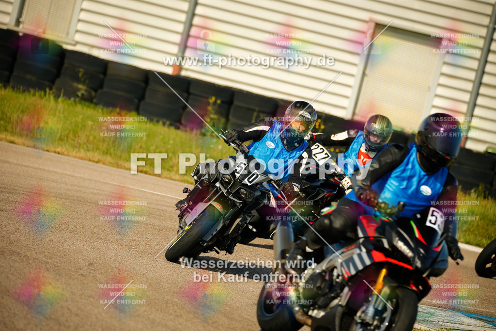 _MOT5573 | Hier findet Ihr Bilder von Touristenfahrten auf der Nürburgring Nordschleife oder von anderen Veranstaltungen die ich besucht habe. Viel Spass beim Durch Schauen 