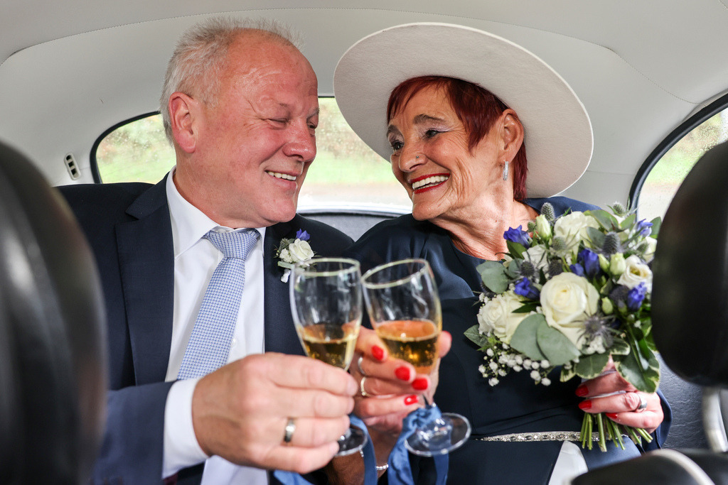 top-top.de Hochzeiten021 | Foto, Video, Fotografie, Videografie, Fotobox, DJ, Discjockey, Musik, Musikbox, Veranstaltung, Photobooth, Amazon, Ebay, Buchtipp, Bestseller, Autor, Verlag, Buch, Wesel, Hamminkeln, NRW, Dinslaken, Rees, Drohne, Hochzeit, Party, Fotobox, Wesel, Fotograf