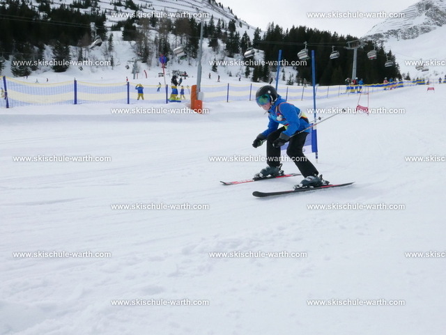 Mailin (7) | Photos von der Skischule Warth - Realisiert mit Pictrs.com