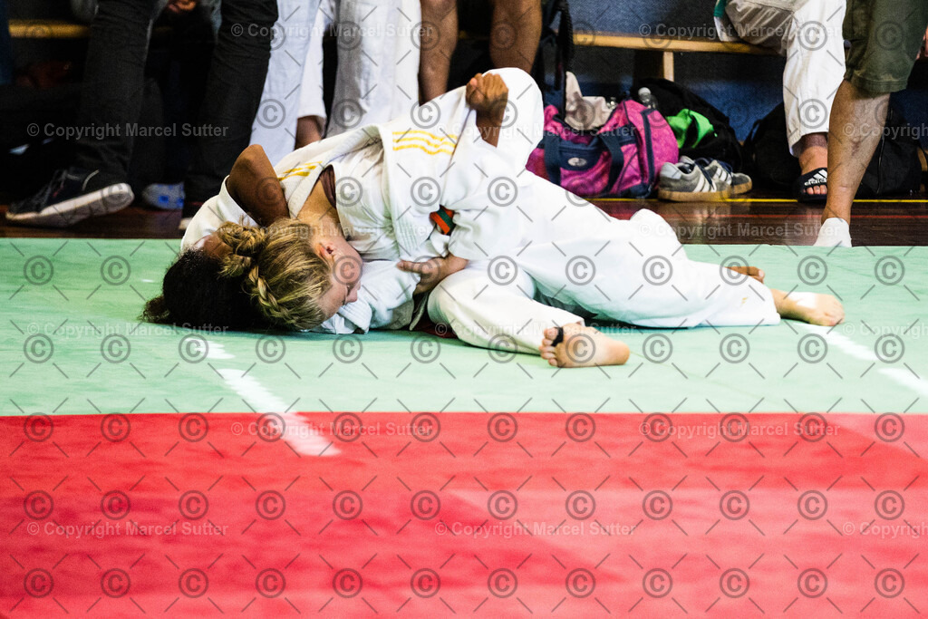 250920-141851-_G2A8768-MarcelSutter | Finde und bestelle deine Sport- und Eventfotos in höchster Qualität. Professionelle Aufnahmen von Wettkämpfen, Veranstaltungen und Outdoor-Events – schnell und einfach online bestellen. - Realisiert mit Pictrs.com