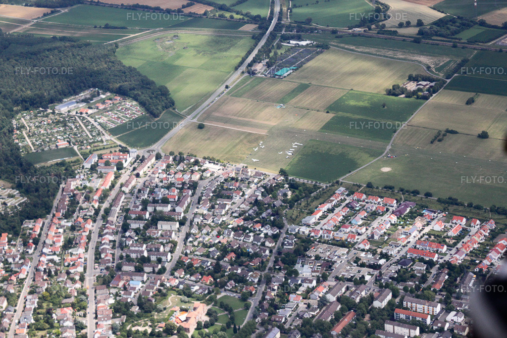 Luftbild: Walldorf Segelflugplatz in Walldorf im Bundesland Baden-Württemberg in Deutschland. Foto: IMG_19211.jpg vom 05.07.2009 durch Werner Riehm/FLY-FOTO.de