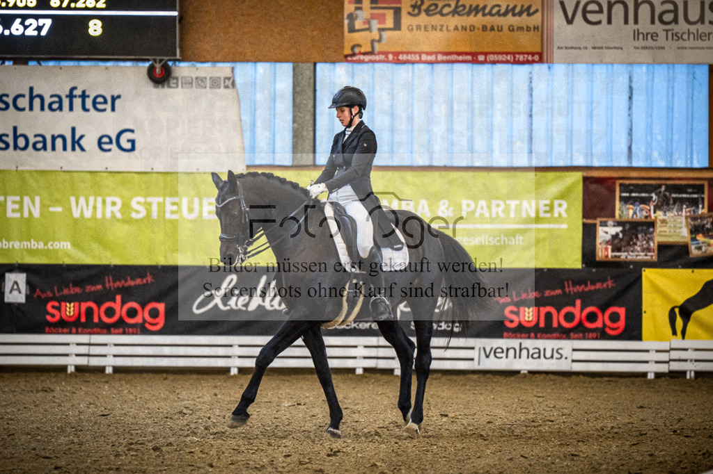 DOS_3801 | Entdecke hochwertige Reitturnierfotos von Foto Oger. Professionell, emotional und authentisch – jetzt Lieblingsmomente im Shop bestellen.Deutschlandweite Turnierfotografie. - Realisiert mit Pictrs.com