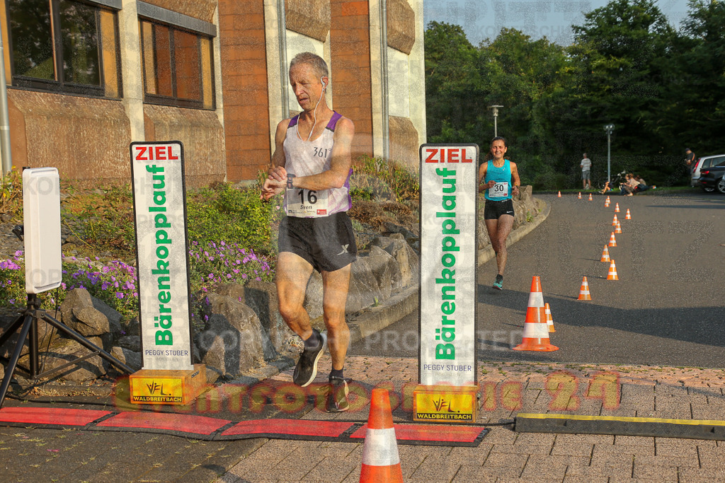 240802_1903_EX1_5991 | Sportfotografie im Rhein-Sieg Kreis, Köln, Bonn, NRW, Rheinland Pfalz, Hessen, etc. Unser Tätigkeitsfeld umfasst den Laufsport vom Volkslauf über den Marathon, Duathlon, Triathon bis zum Ultralauf wie Kölnpfad Ultra oder Schindertrail.