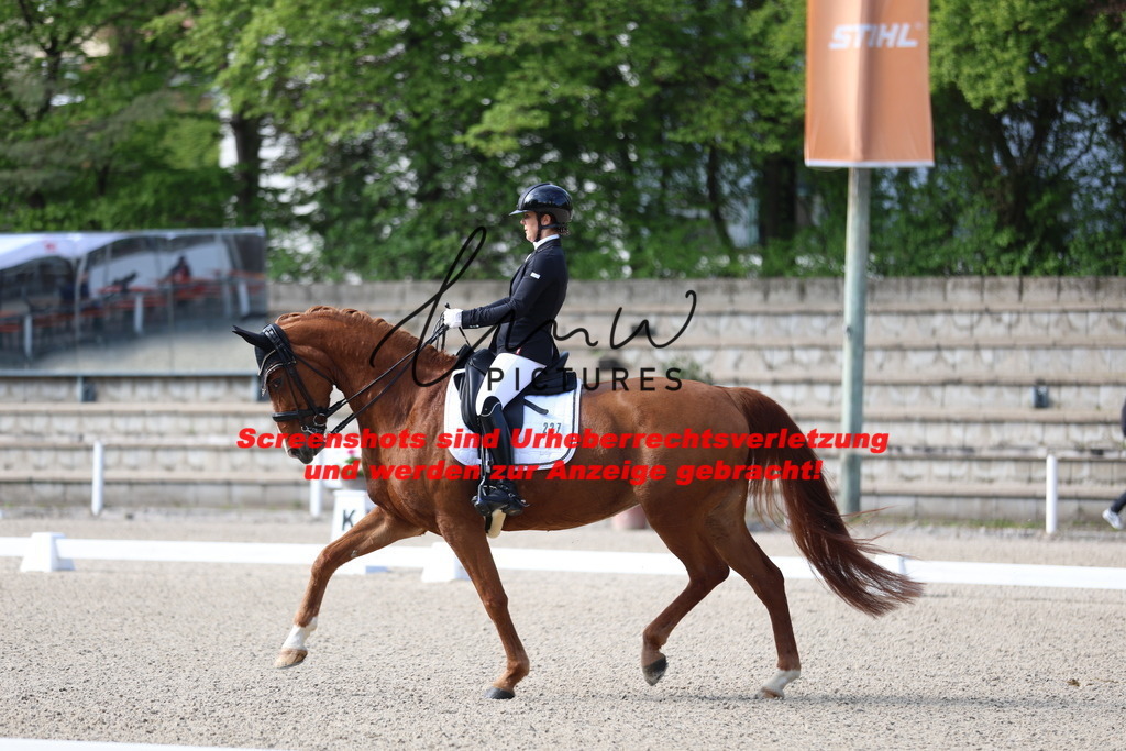 A40A3599 | lmwpictures - Realisiert mit Pictrs.com