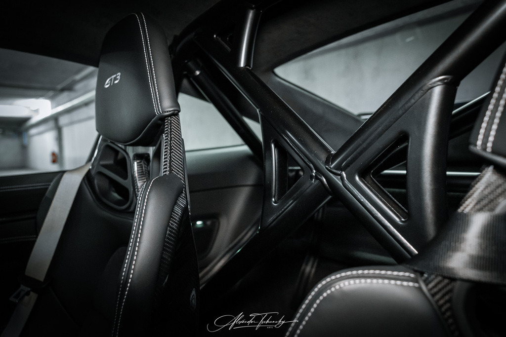 R6PZ3644 _AL | Entdecken Sie die faszinierende Welt von Alexander Tschuncky Arts: Kreative Fotografie, atemberaubende Automobilkunst und hochwertiger Bilderdruck. Lassen Sie sich inspirieren! - Realisiert mit Pictrs.com