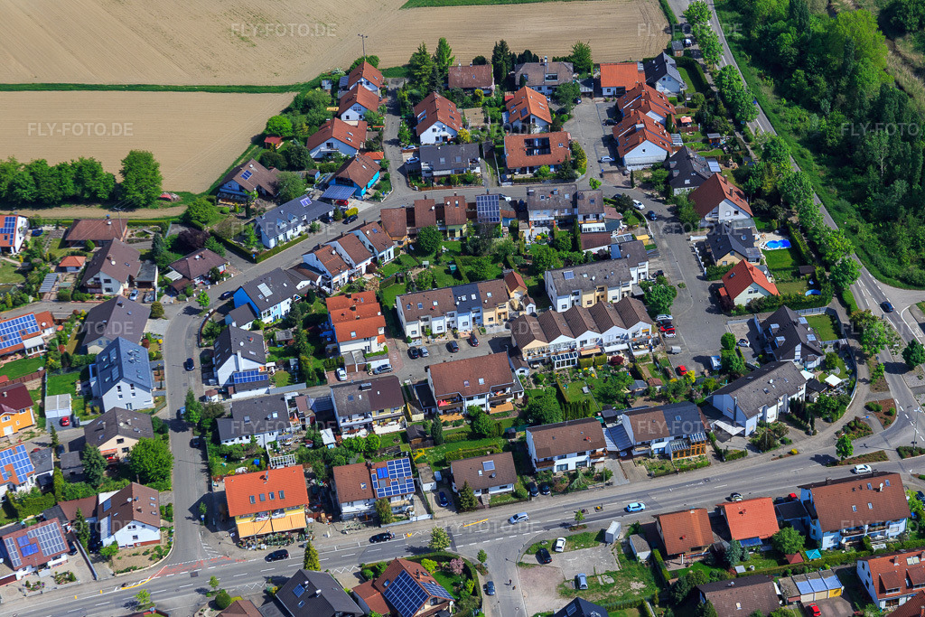 Luftbild: Trifelsstr in Hagenbach im Bundesland Rheinland-Pfalz in Deutschland. Foto: IMG_078446.jpg vom 08.05.2015 durch Werner Riehm/FLY-FOTO.de
