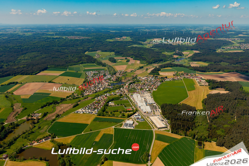 Das Luftbild zeigt :  Wört - Die Luftaufnahme wurde 2024 vom UL-Flugzeug aus erstellt ( keine Drohne ) - Hochauflösende Luftaufnahme - Für grossformatige Ausdrucke geeignet. Die Geschenkidee !Mit Lizenz und Bildrechte bestellbar