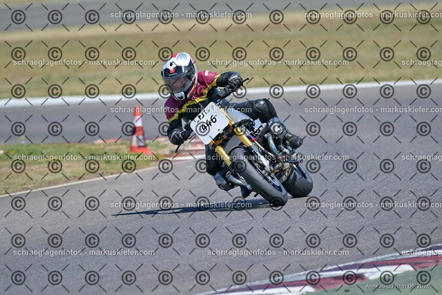 26bc03-2496 | markuskiefer.com - Realisiert mit Pictrs.com