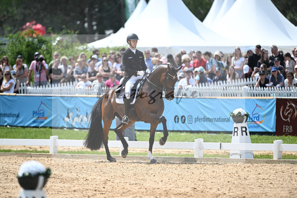 Rothenberger_Fendi_12244322 | hf-fotografie - Realisiert mit Pictrs.com