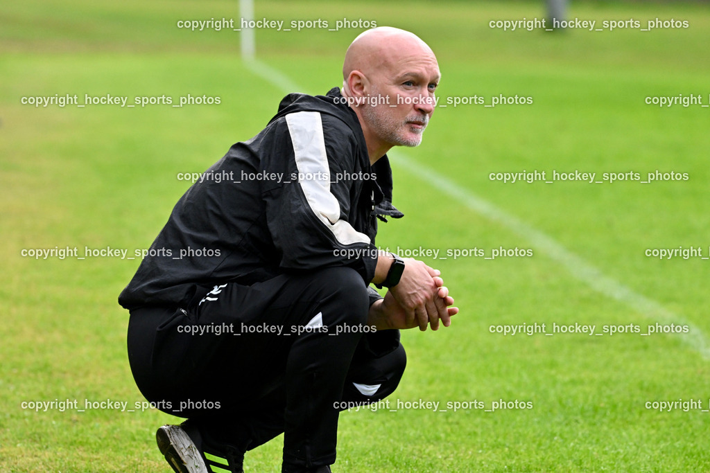 WSG Radenthein vs. SV Rapid Lienz | Headcoach Rapid Lienz Marc Angelo Mareschi, WSG Radenthein vs. SV Rapid Lienz, WSG Radenthein vs. SV Rapid Lienz am 30.08.2025 in Radenthein (Sportplatz Radenthein), Austria, (Photo by Bernd Stefan)