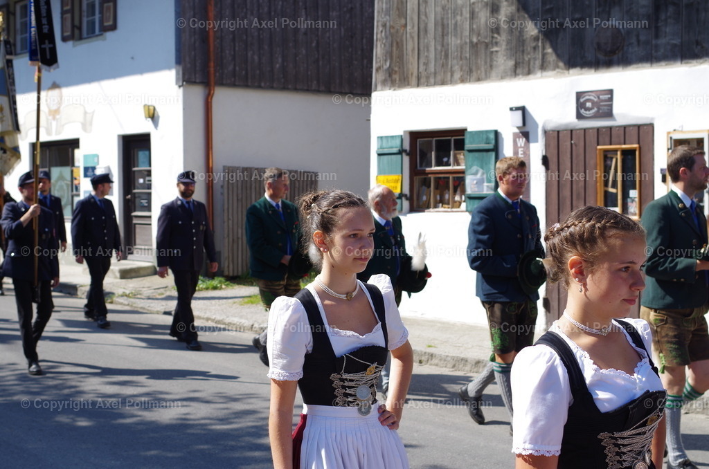 IMGP3681 | fotografiert von Axel PollmannLeonhardi Wallfahrt Benediktbeuern und Murnau, Fronleichnam, Fasching, Landschaft im Loisachtal und Benediktbeuern  - Realisiert mit Pictrs.com