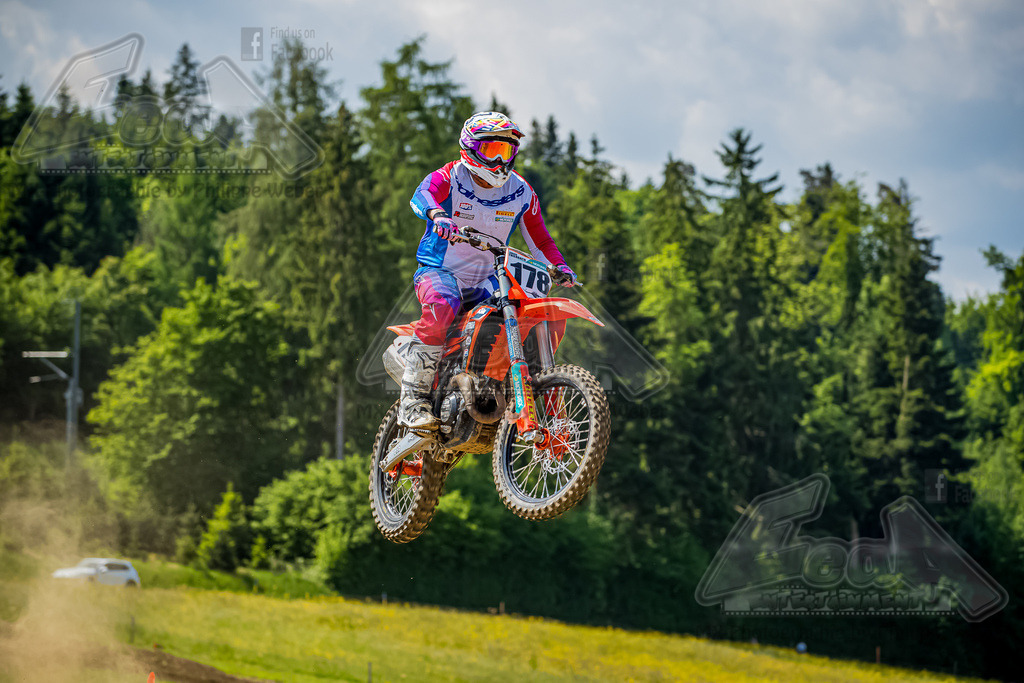 AS7I2821 | EeaA-Entertainment fotografiert für den SAM - Schweizerischer Auto- und Motorradfahrer-Verband und das Motor Journal in der Sparte Motocross, MX Photographie, Schweiz, SAM, MXRS, Swiss MX Network, Motocross Fotografie, MX Fotografie, Fotograf, Photographi