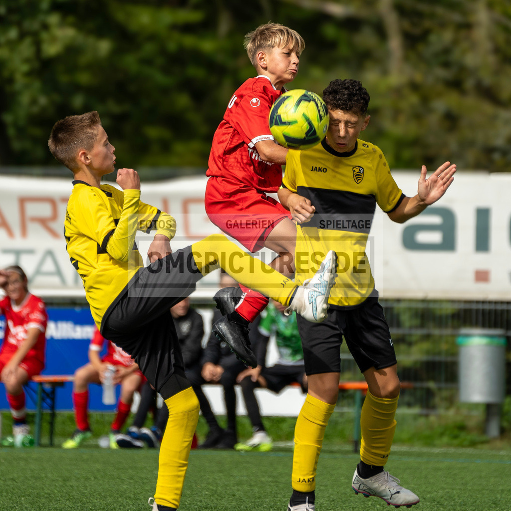 _DSC2088 | www.omgpictures.de, Sportfotograf, Verein, Fotograf, Baden Württemberg, Stuttgart, Heilbronn, omgpictures, Spieltag,  - Realisiert mit Pictrs.com