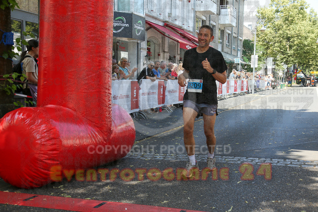 250621_1148_EX1_4060 | Sportfotografie im Rhein-Sieg Kreis, Köln, Bonn, NRW, Rheinland Pfalz, Hessen, etc. Unser Tätigkeitsfeld umfasst den Laufsport vom Volkslauf über den Marathon, Duathlon, Triathon bis zum Ultralauf wie Kölnpfad Ultra oder Schindertrail.