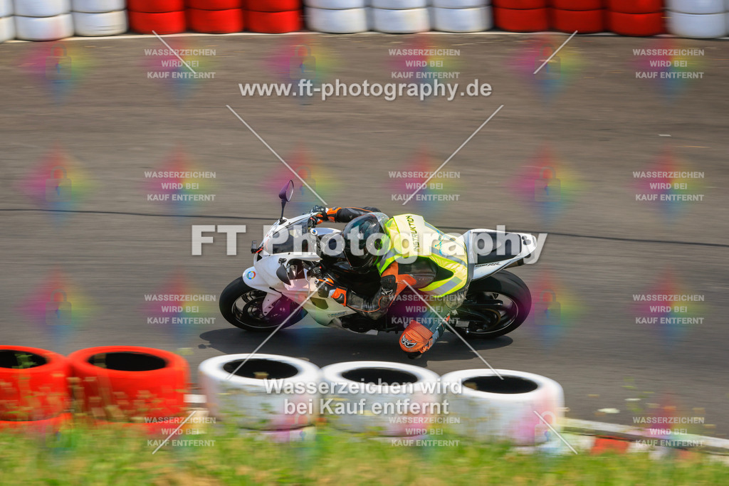 _DSK2529 | Hier findet Ihr Bilder von Touristenfahrten auf der Nürburgring Nordschleife oder von anderen Veranstaltungen die ich besucht habe. Viel Spass beim Durch Schauen 