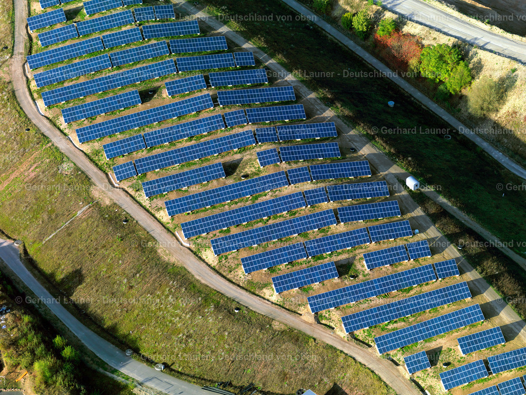 3196751 | Solarpark bei Karlstadt