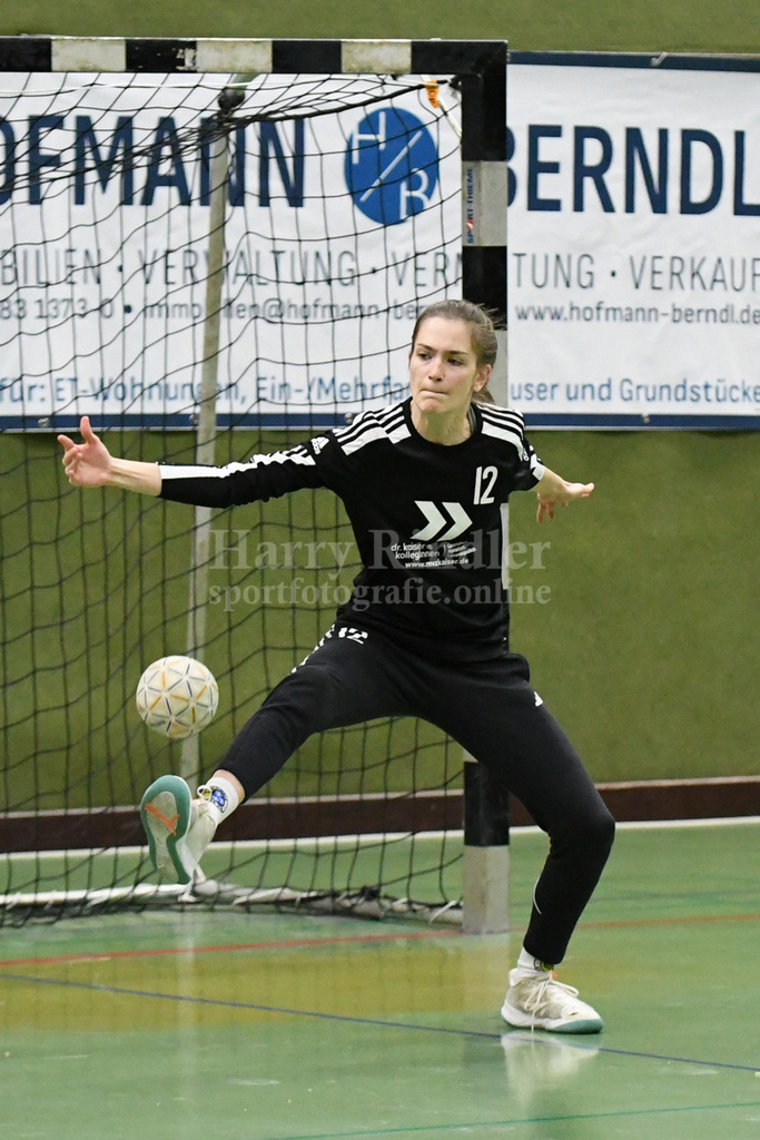 SSG Metten :  TSV Schleißheim II  33:18 | Tanja Kraus, (SSG Metten Damen #12) - Realisiert mit Pictrs.com