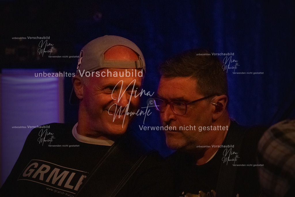 _16A8564-1 | Einzigartige Fotos von Hunden & Menschen –Actionfotos, Portraits, Vereinsaufnahmen & Paarshootings – authentisch, lebendig & mit Herz.