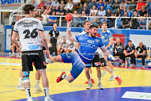 AUT, HLA, HC Linz AG vs Schwaz Handball Tirol | 30.04.2024, Sporthauptschule Linz-Kleinmuenchen, AUT, HLA, HC Linz AG vs Schwaz Handball Tirol, im Bild Jadranko Stojanovic (Linz)


// HLA, Handball Liga Austria Match between HC Linz AG vs Schwaz Handball Tirol in Linz, Austria on 2024/04/30