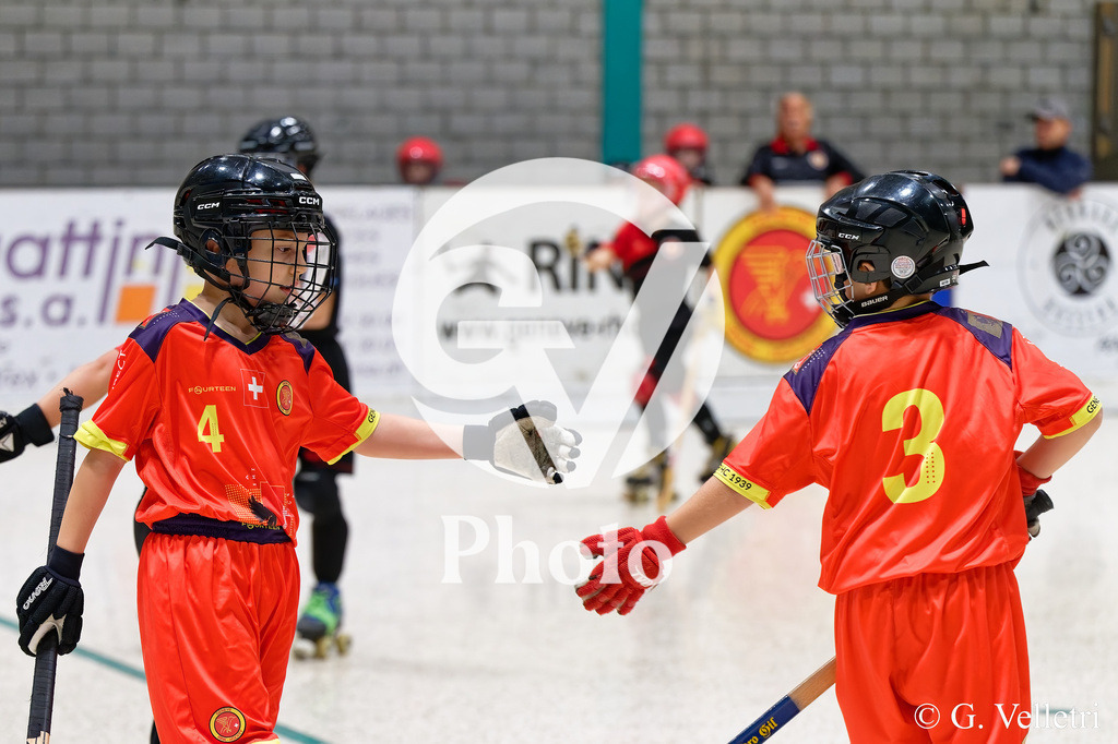 Super League  - Servette FC  v FC Zurich  | during the Super League  game between Servette FC  and FC Zurich  at Stade de Geneve  in Lancy , Switzerland 