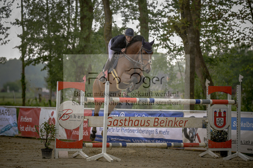 20240505-DOS_3482 | Entdecke hochwertige Reitturnierfotos von Foto Oger. Professionell, emotional und authentisch – jetzt Lieblingsmomente im Shop bestellen. - Realisiert mit Pictrs.com