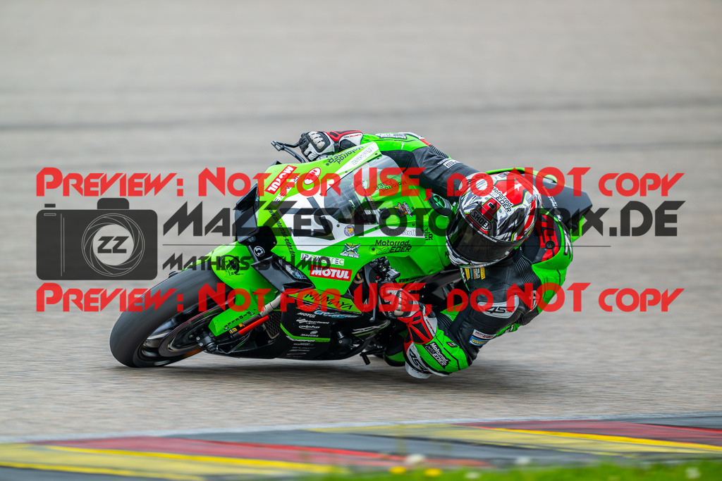 MaZZes_FotoMatrix_240504_6007705_3549 | STK1000