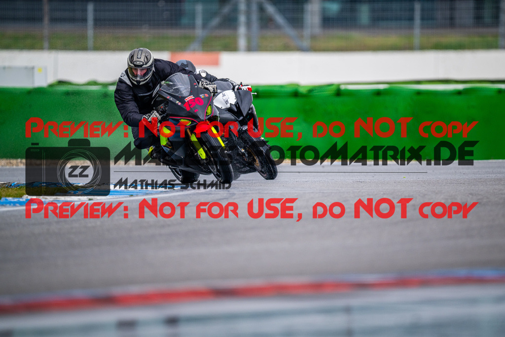 MaZZes_Fotomatrix_20240316_6007705_8914 | Fotograf Mathias Schmid
Sportfotograf,
Eventfotograf,
Hochzeitsfotograf,
Portraitfotograf