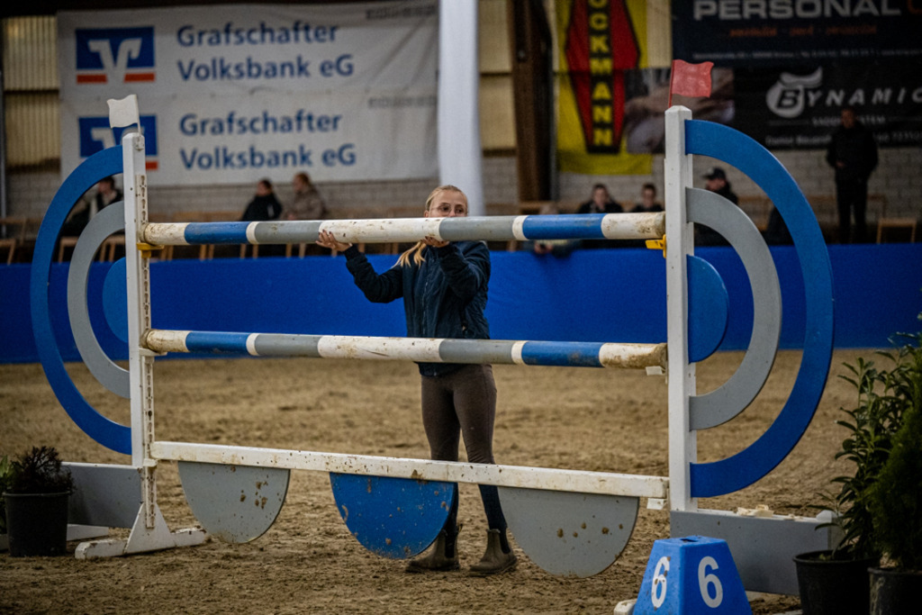 2026-10-Isterberg-Springen-8-0187 | Entdecke hochwertige Reitturnierfotos von Foto Oger. Professionell, emotional und authentisch – jetzt Lieblingsmomente im Shop bestellen.Deutschlandweite Turnierfotografie. - Realisiert mit Pictrs.com