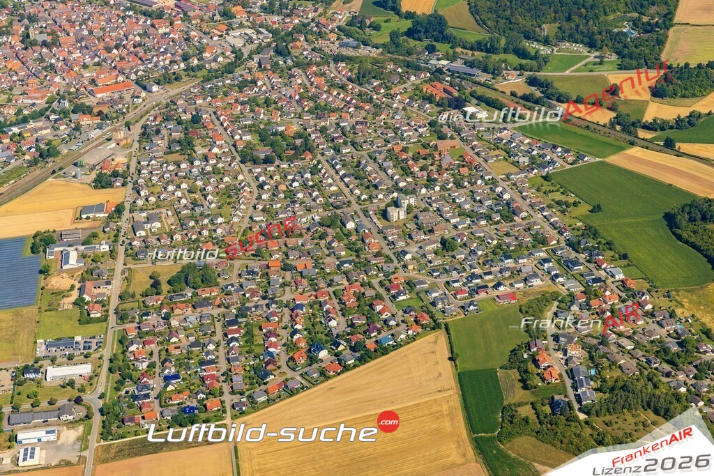 Vs Google Maps Volkmarsen - Die Luftaufnahme wurde 2025 vom UL-Flugzeug heraus erstellt ( keine Drohnenaufnahme ) - Hochauflösende Luftaufnahme - für Wandbilder und großformatige Ausdrucke geeignet. Das besondere Geschenk!Hier alle&nbsp;Infos zur Lizenzierung der LuftaufnahmeWir fliegen auch dieses Jahr wieder in Ihre Region um Luftbilder zu erstellen.- Luftbild anfragen