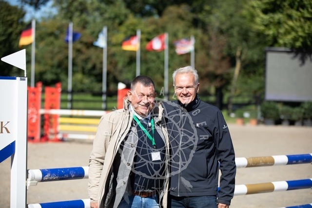 2B4A0568 | pixelfaenger - Realisiert mit Pictrs.com