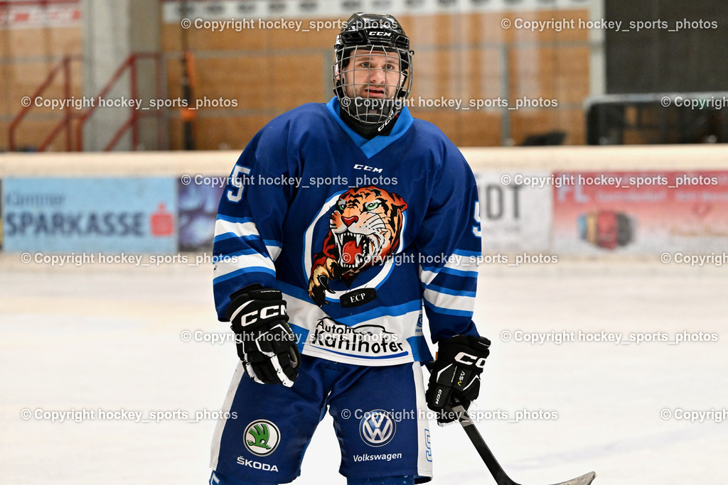 ELV Zauchen vs. EC Tigers Paternion | #5 Rauter Marcel EC Tigers Paternion, ELV Zauchen vs. EC Icetigers Paternion, ELV Zauchen vs. EC Icetigers Paternion am 23.02.2025 in Spittal an der Drau (Eissportzentrum Spittal), Austria, (Photo by Bernd Stefan)