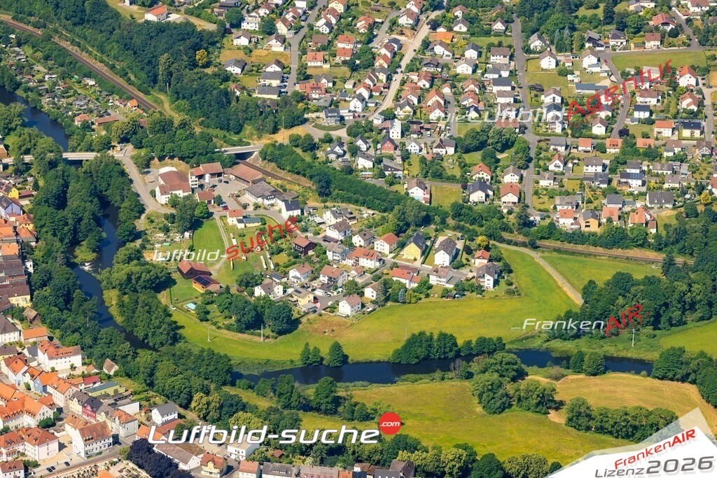 Das Luftbild zeigt :  Neustadt an der Waldnaab - Die Luftaufnahme wurde 2023 vom UL-Flugzeug aus erstellt ( keine Drohne ) - Hochauflösende Luftaufnahme - Für grossformatige Ausdrucke geeignet. Die Geschenkidee !Mit Lizenz und Bildrechte bestellbar