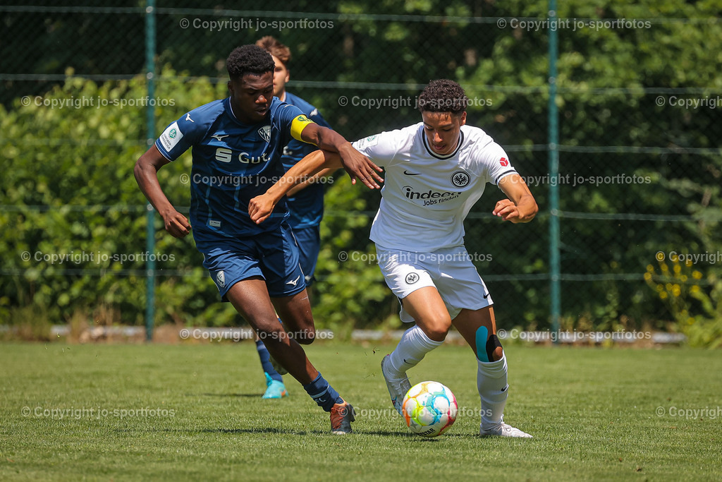 BQ3I5800 | 17.06.2023; Testspiel; Rasenplatz Offdilln; VfL Bochum U17 - Eintracht Frankfurt U17; Ergebnis: 3:1 (1:1)