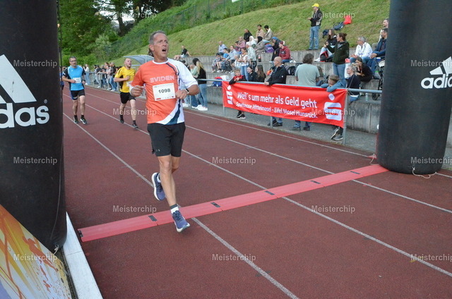 19-27-47_ | Meisterchip Fotoshop - Realisiert mit Pictrs.com